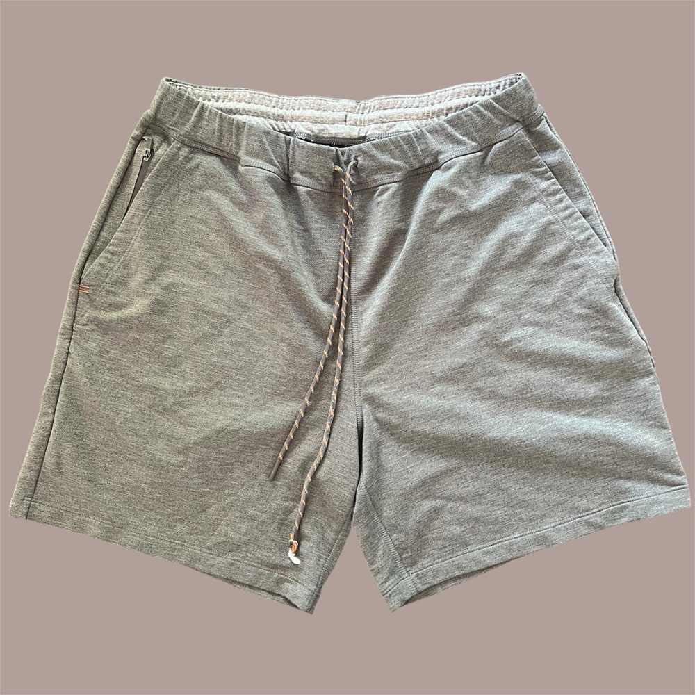 Vineyard Vines Gray Men's Shorts